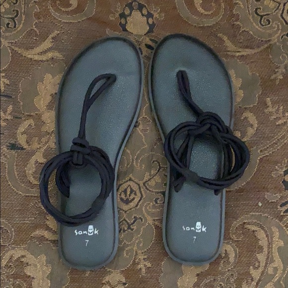 sandals made out of yoga mats